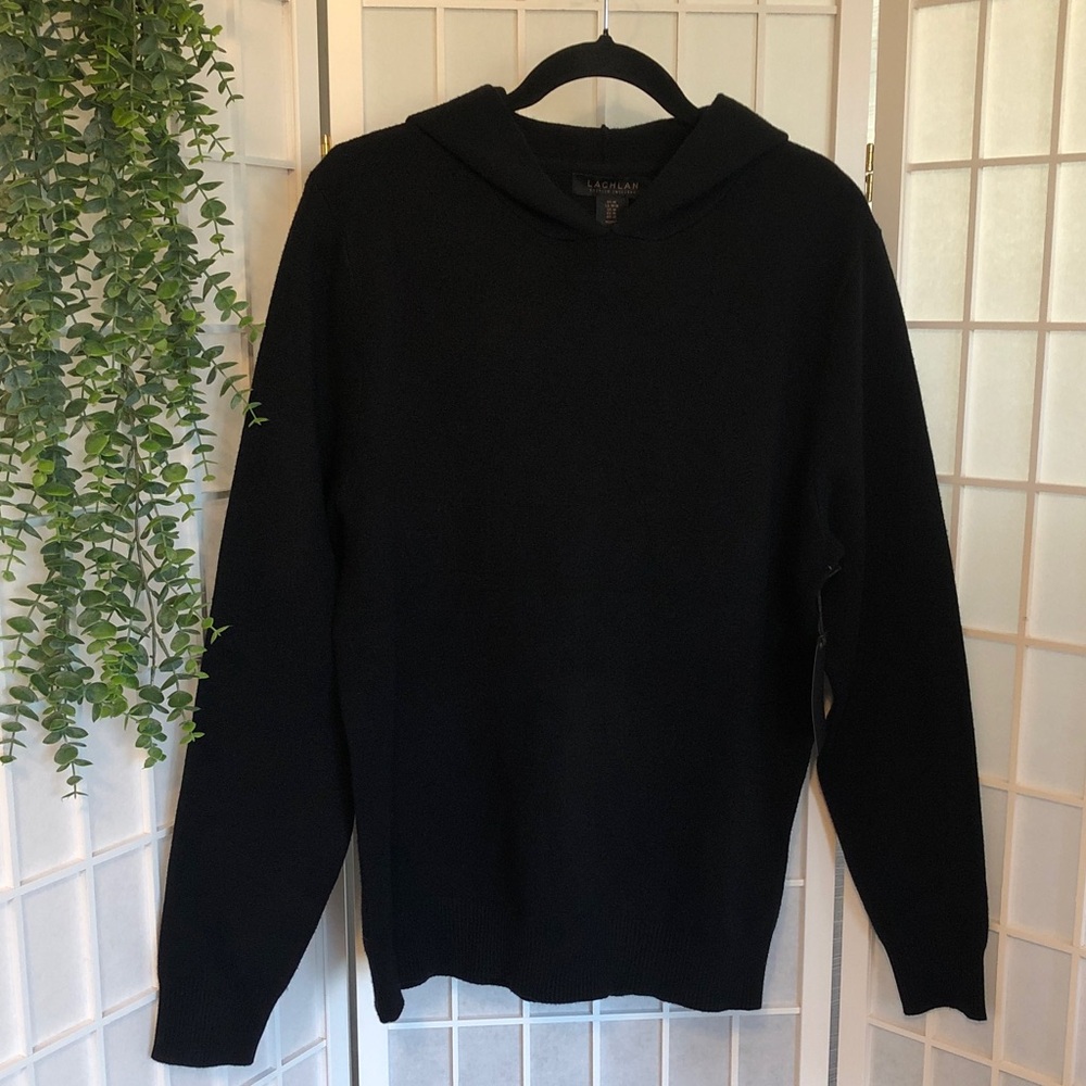 *WINTER SALE* NEW Latchlan Men’s Black Hooded Pullover Sweater in Medium. - Picture 8 of 12
